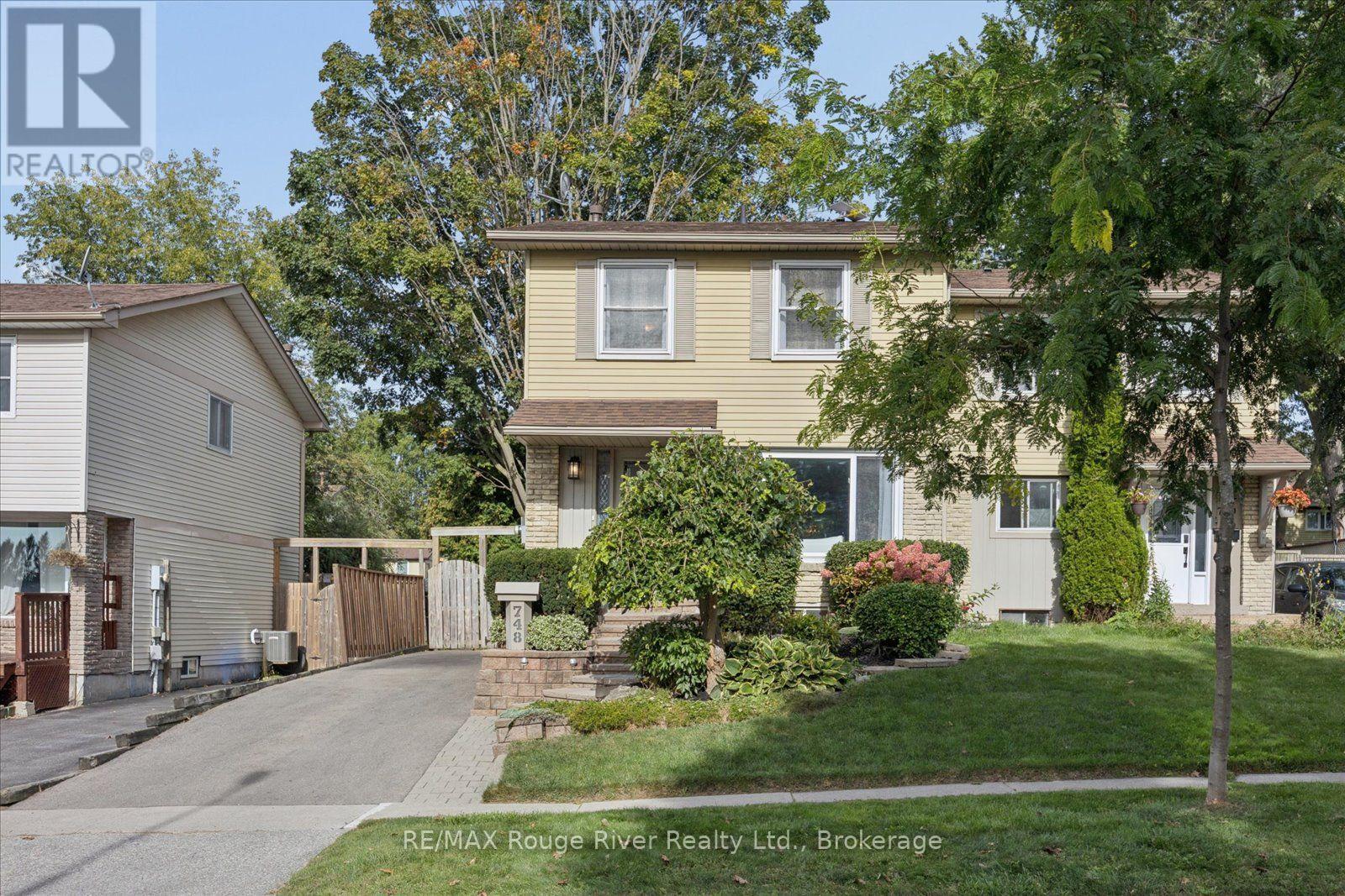 748 Hillcroft Street, Oshawa, Ontario  L1G 7H6 - Photo 2 - E13813870