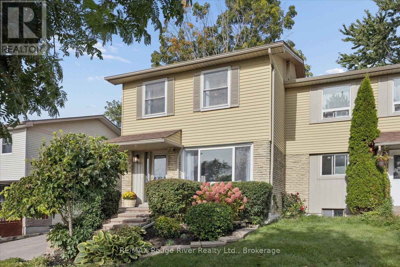 748 Hillcroft Street, Oshawa, Ontario  L1G 7H6 - Photo 3 - E13813870