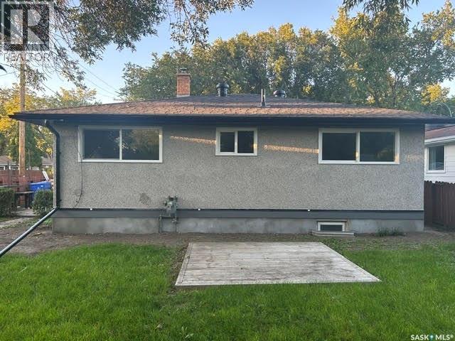 3811 Van Horne Avenue, Regina, Saskatchewan  S4S 1M5 - Photo 4 - SK049118
