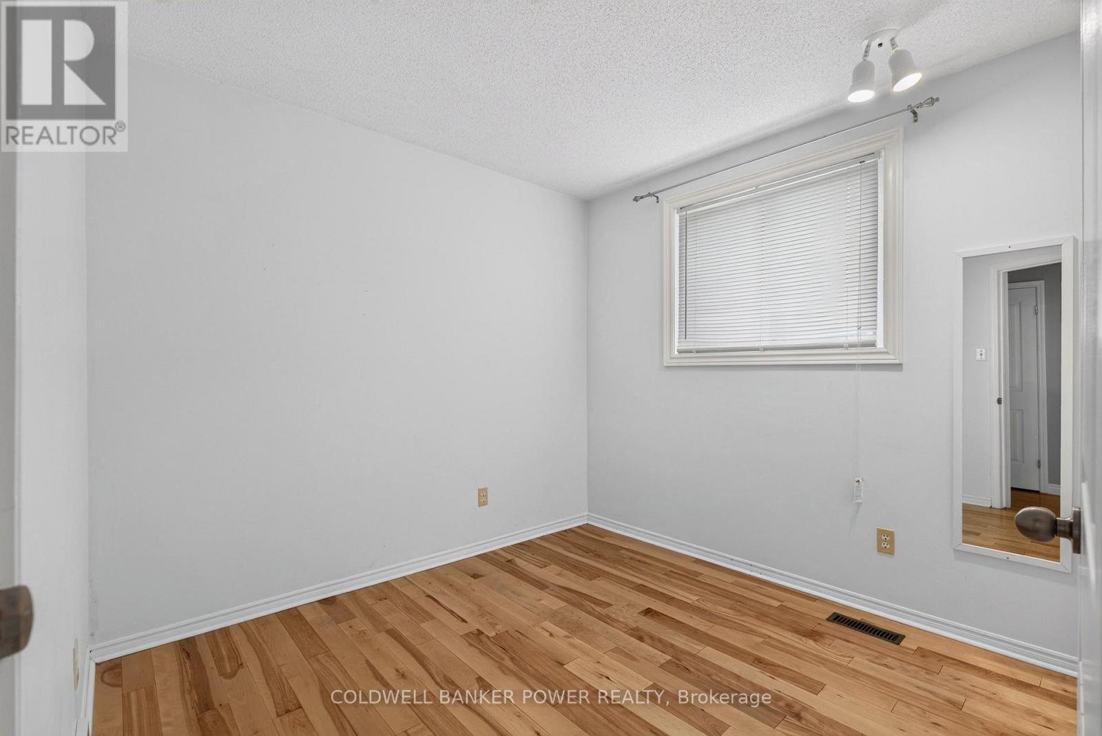 192 Conway Court, London South, Ontario  N6E 3J2 - Photo 25 - X13813748