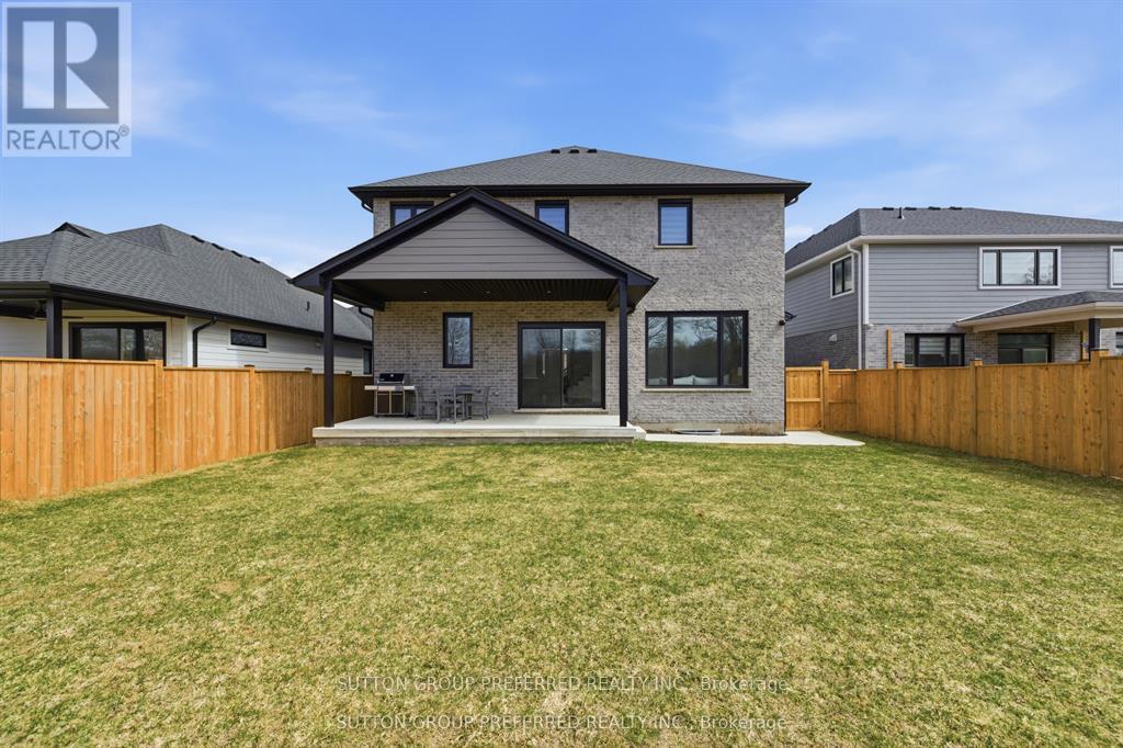 105 Harvest Lane, Thames Centre, Ontario  N0L 1G2 - Photo 45 - X13813752