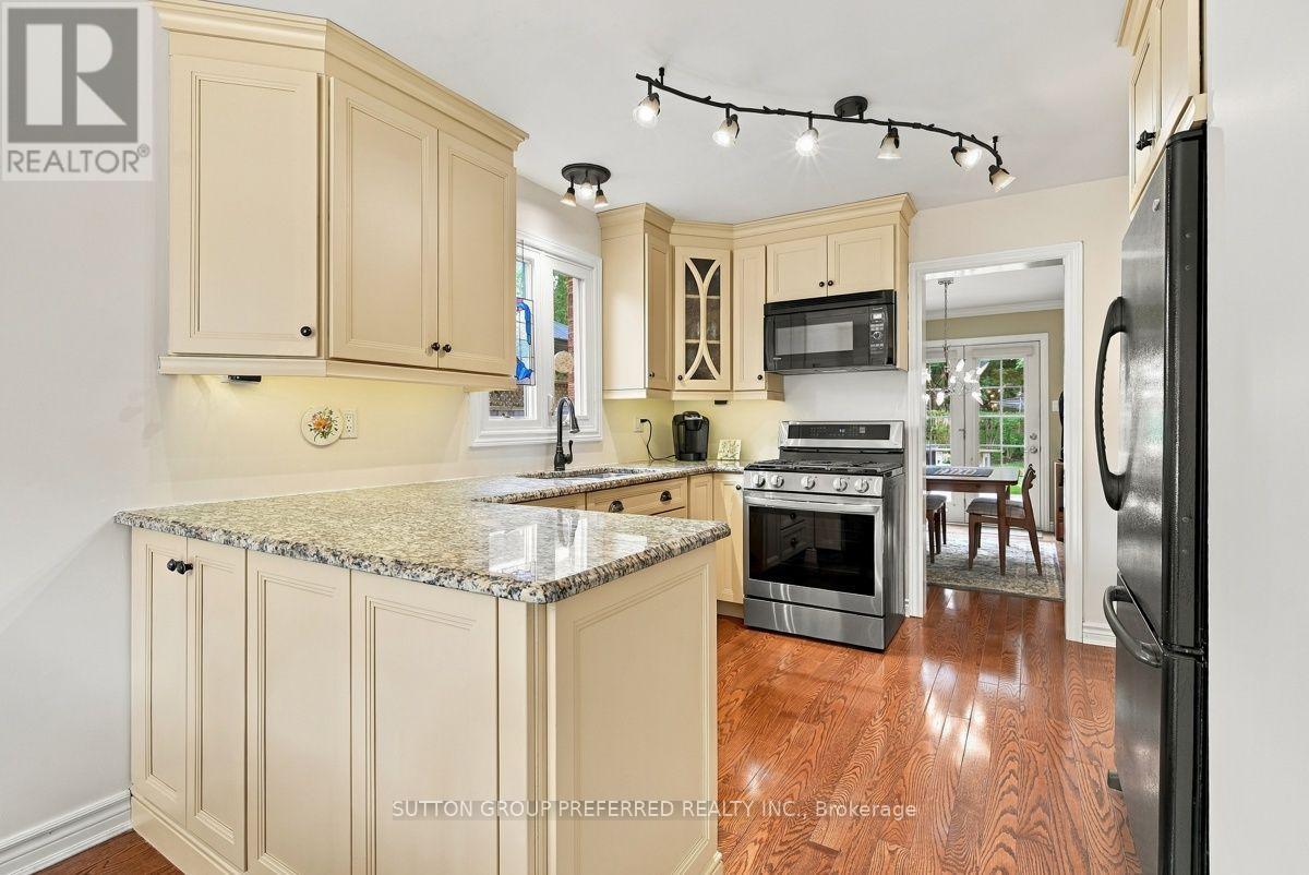 668 Country Club Drive, London South, Ontario  N6C 5R1 - Photo 12 - X13813772
