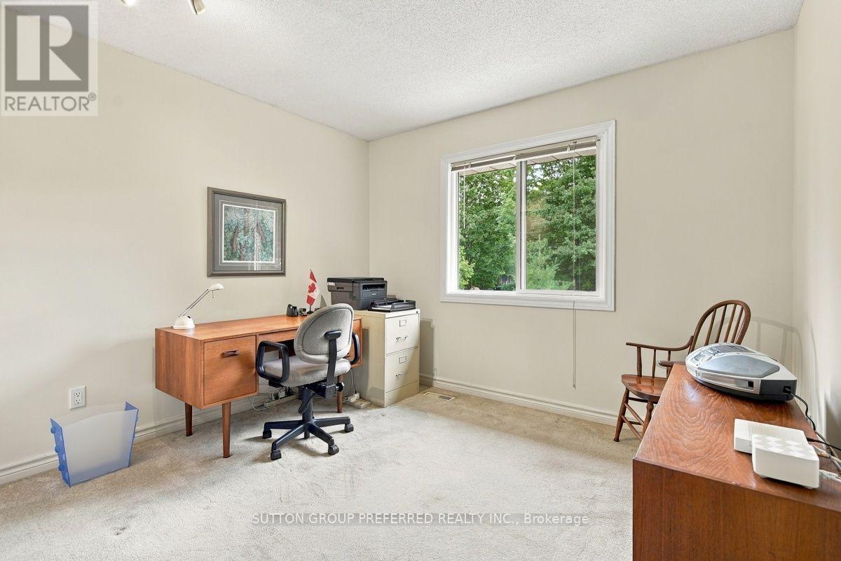 668 Country Club Drive, London South, Ontario  N6C 5R1 - Photo 34 - X13813772