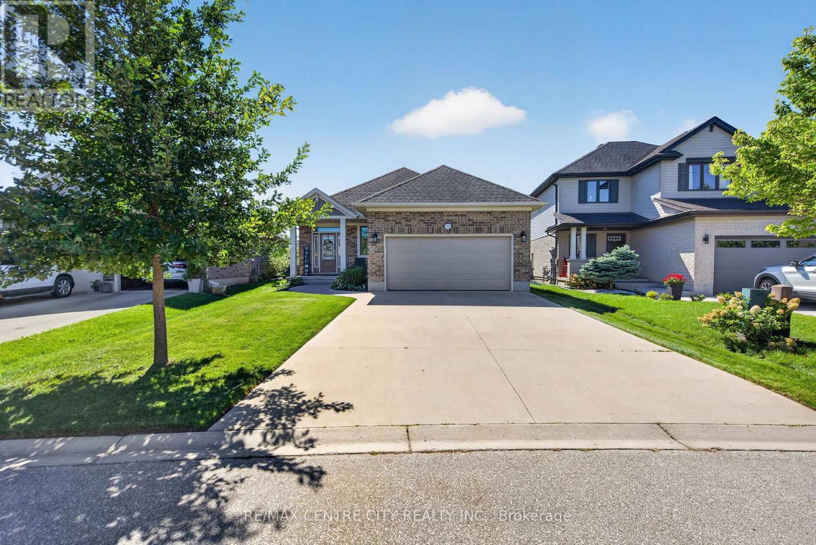 108 WESTLAKE DRIVE, St. Thomas, Ontario