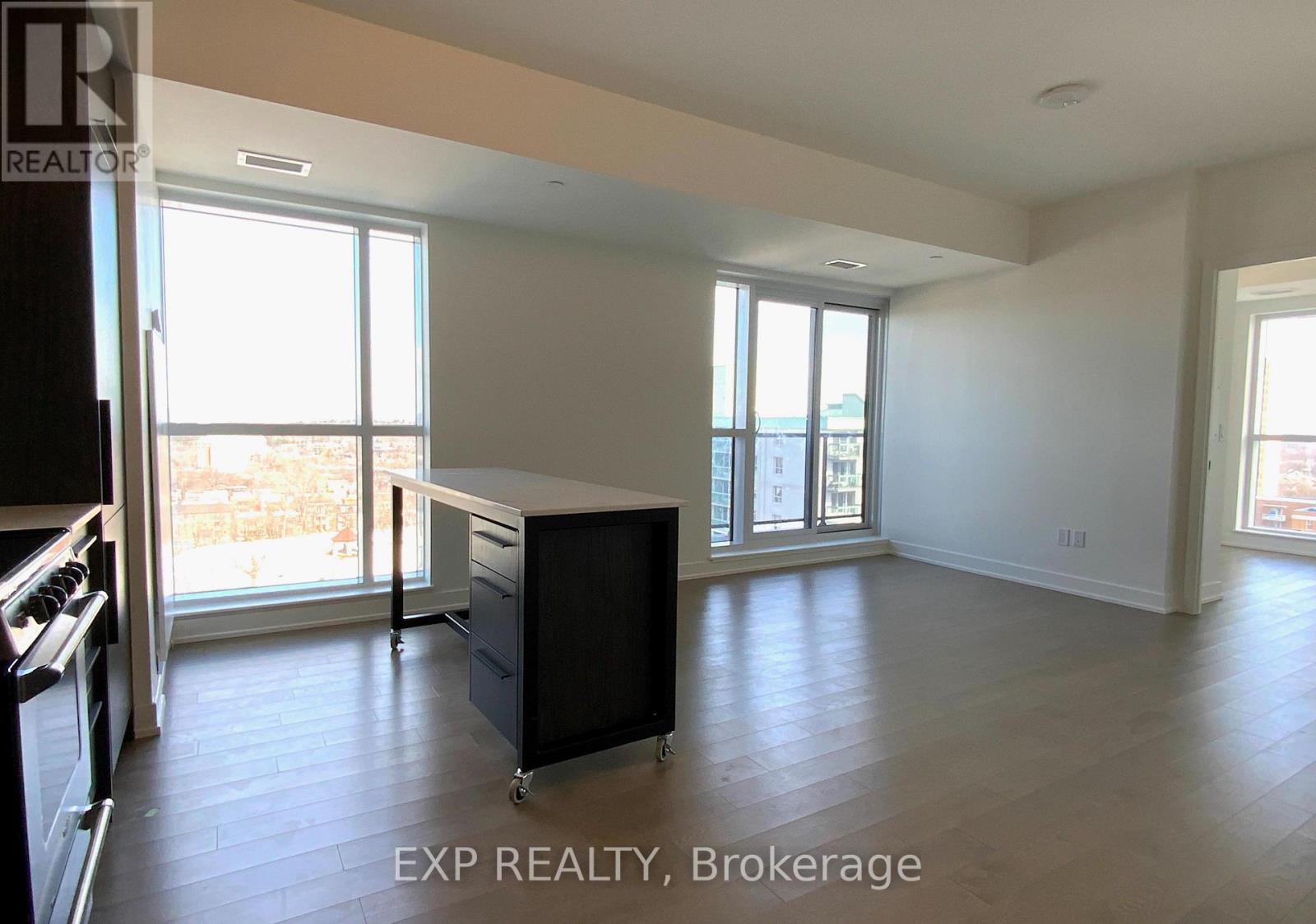 1207 - 560 Rideau Street, Ottawa, Ontario  K1N 5Z8 - Photo 2 - X13808422