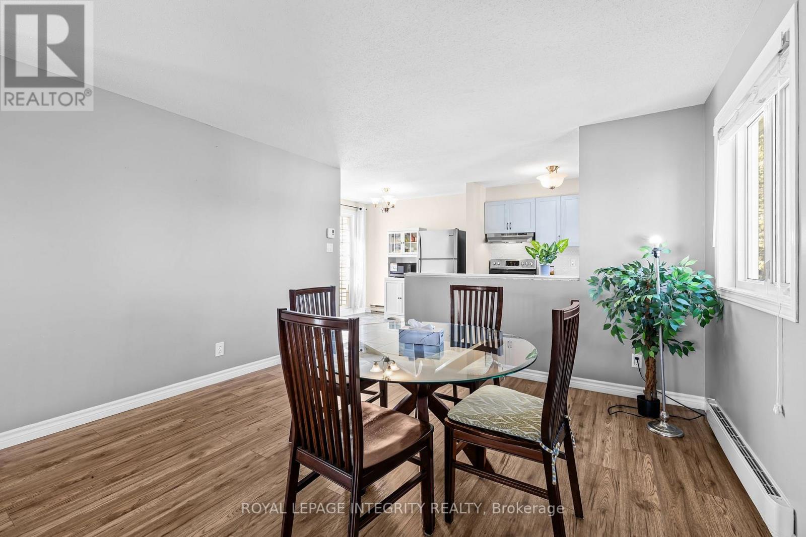 5 - 10 Castlegreen Private, Ottawa, Ontario  K1T 3N2 - Photo 11 - X13813586