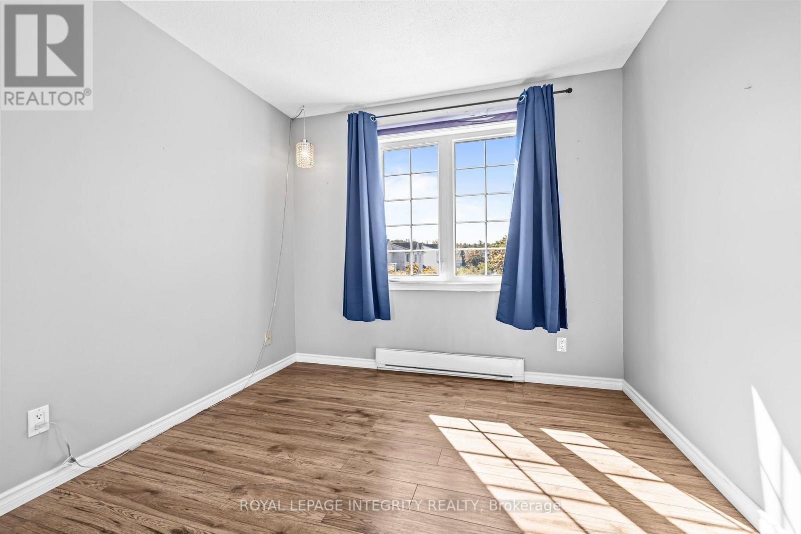 5 - 10 Castlegreen Private, Ottawa, Ontario  K1T 3N2 - Photo 27 - X13813586