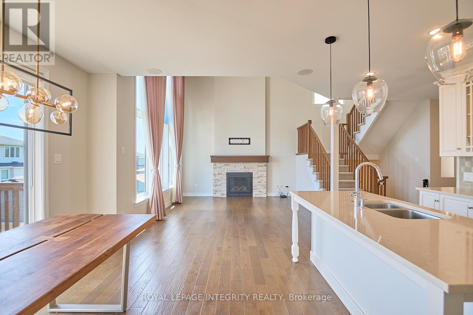 384 Huntsville Drive, Ottawa, Ontario  K2T 0H5 - Photo 10 - X13813796