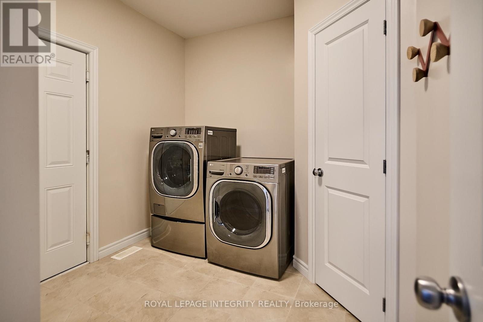 384 Huntsville Drive, Ottawa, Ontario  K2T 0H5 - Photo 17 - X13813796