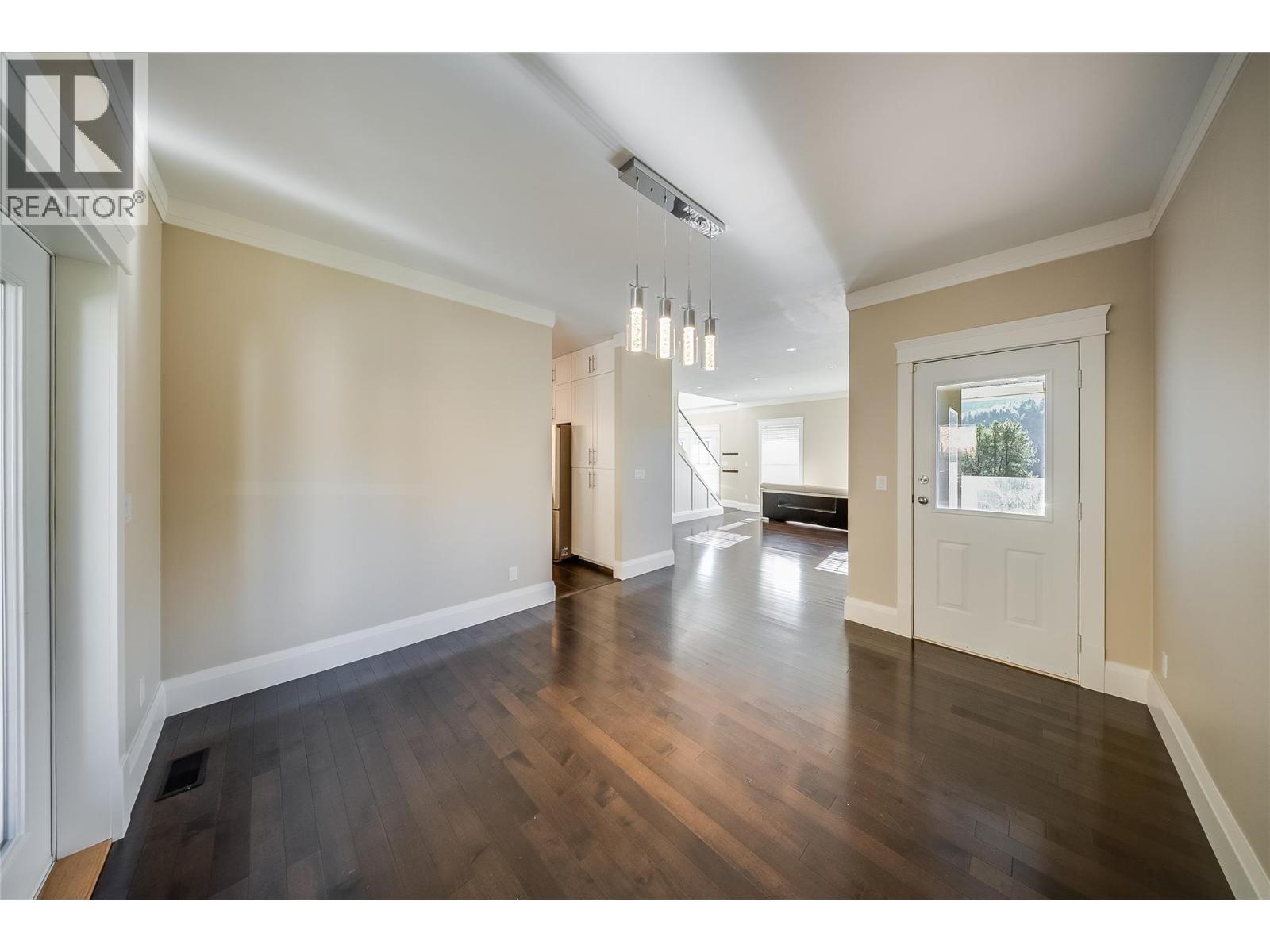 3732 5th Avenue, Castlegar, British Columbia V1N 4Y4 - Photo 21 - 10400666