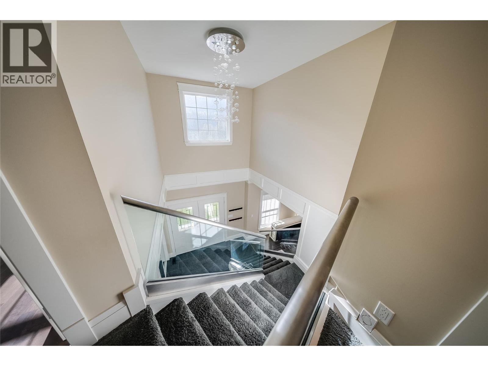 3732 5th Avenue, Castlegar, British Columbia V1N 4Y4 - Photo 24 - 10400666
