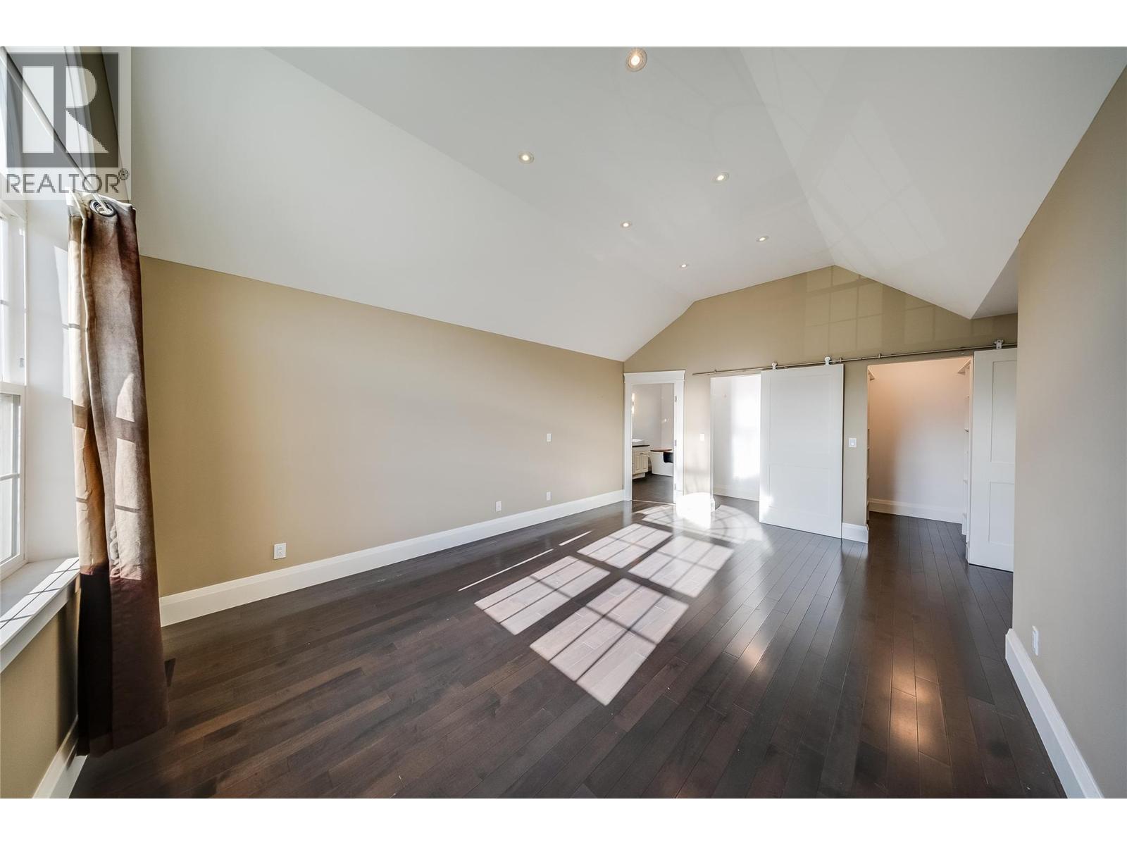 3732 5th Avenue, Castlegar, British Columbia V1N 4Y4 - Photo 26 - 10400666