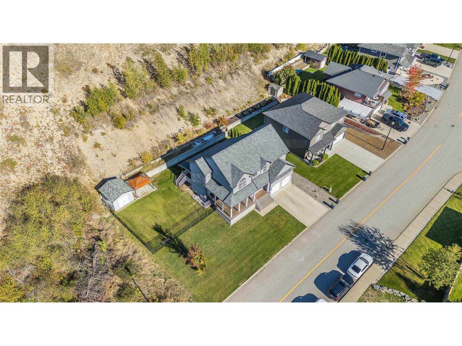 3732 5th Avenue, Castlegar, British Columbia V1N 4Y4 - Photo 3 - 10400666