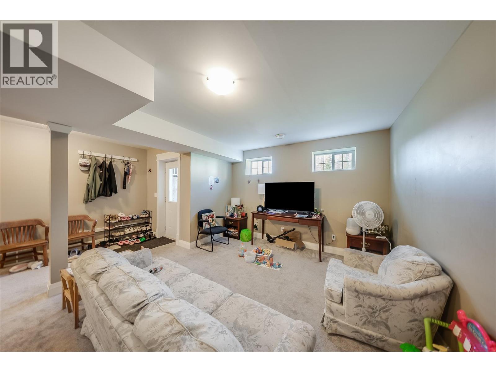 3732 5th Avenue, Castlegar, British Columbia V1N 4Y4 - Photo 42 - 10400666