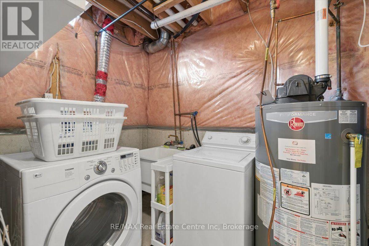 2524 Logan Avenue, Oakville, Ontario  L6H 6S2 - Photo 37 - W13813786