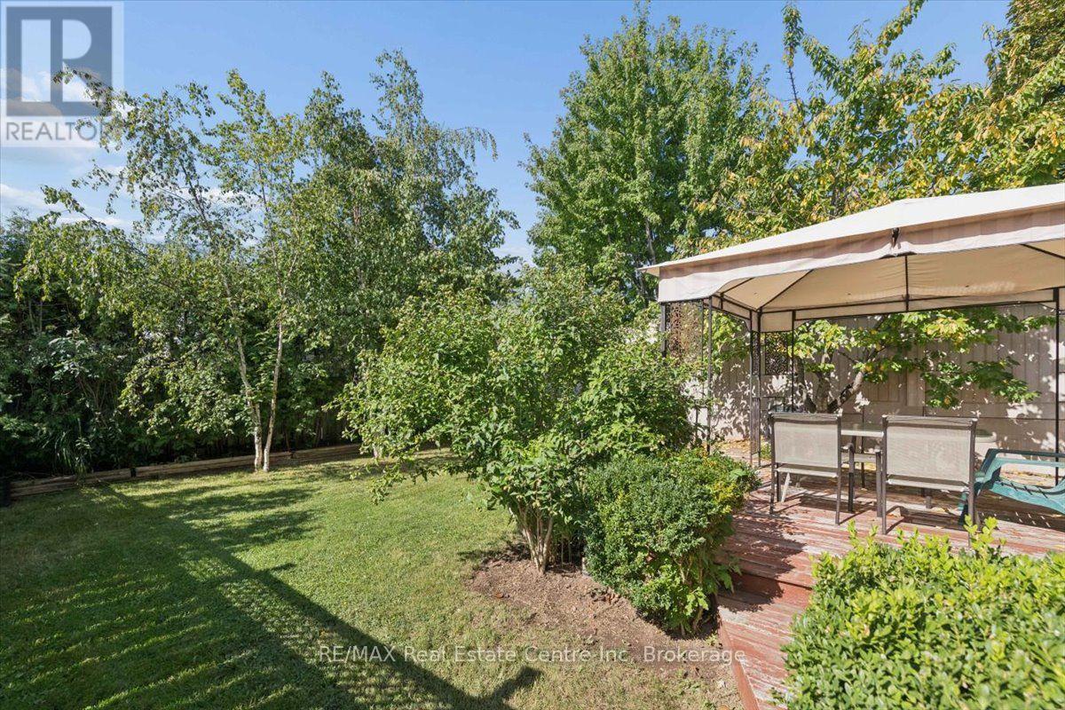 2524 Logan Avenue, Oakville, Ontario  L6H 6S2 - Photo 39 - W13813786