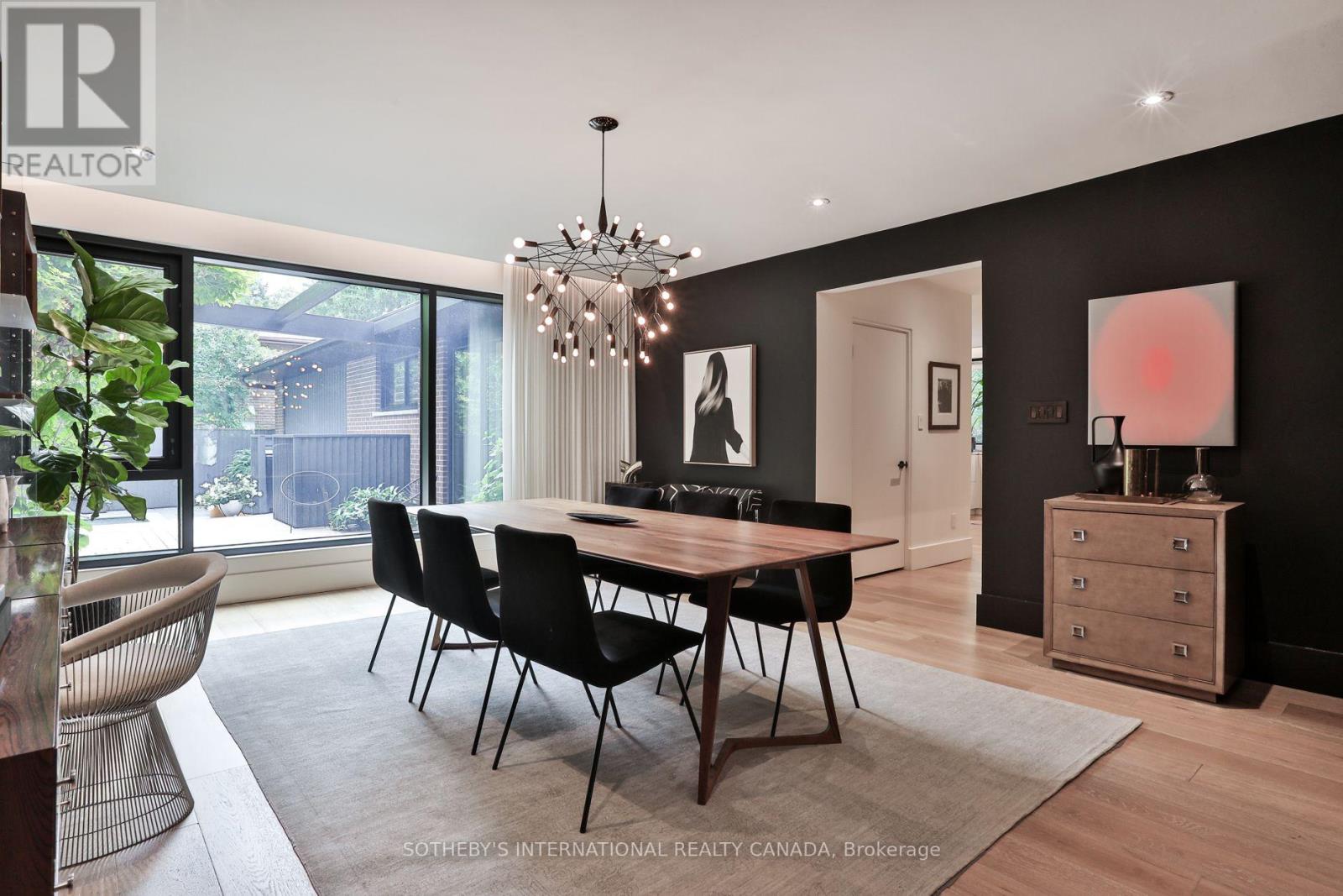 5 Overdale Road, Toronto, Ontario  M6B 3E9 - Photo 19 - C13813604