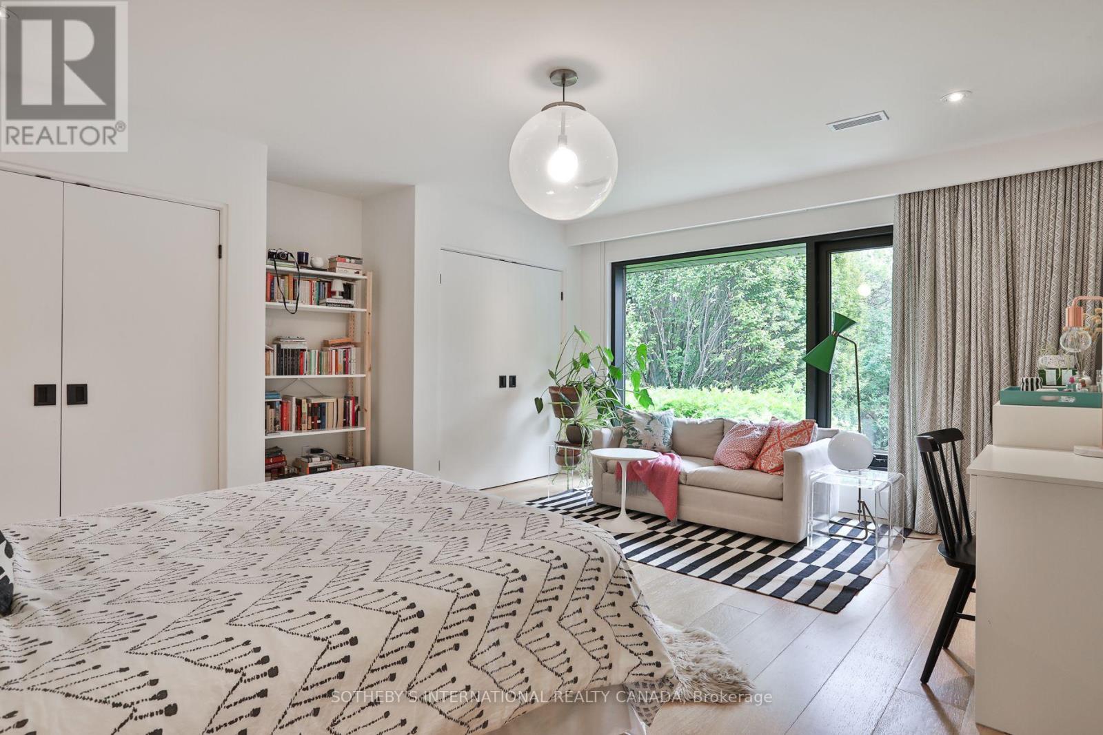 5 Overdale Road, Toronto, Ontario  M6B 3E9 - Photo 33 - C13813604