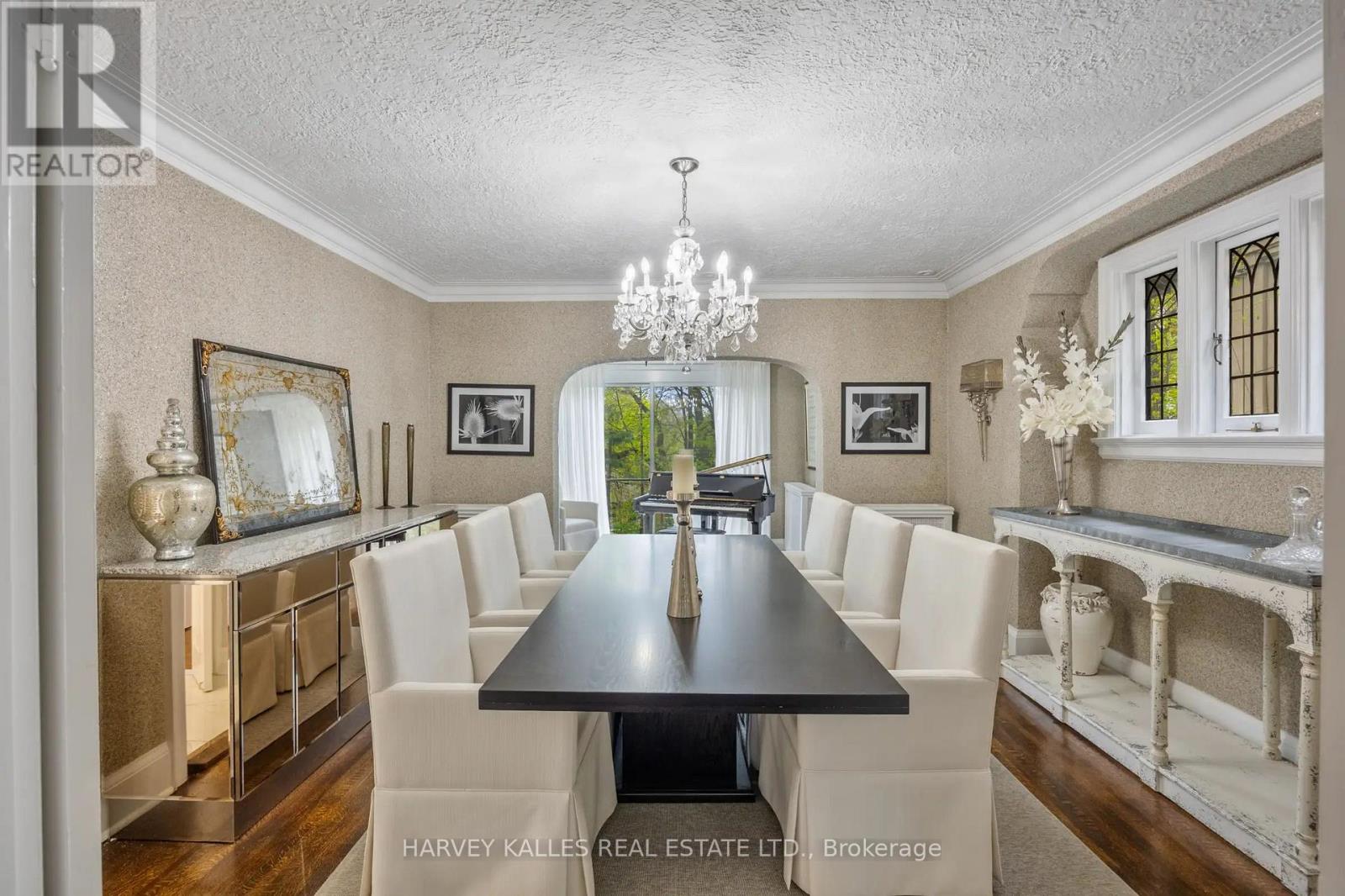 141 Old Forest Hill Road, Toronto, Ontario  M5N 2N7 - Photo 12 - C13813608