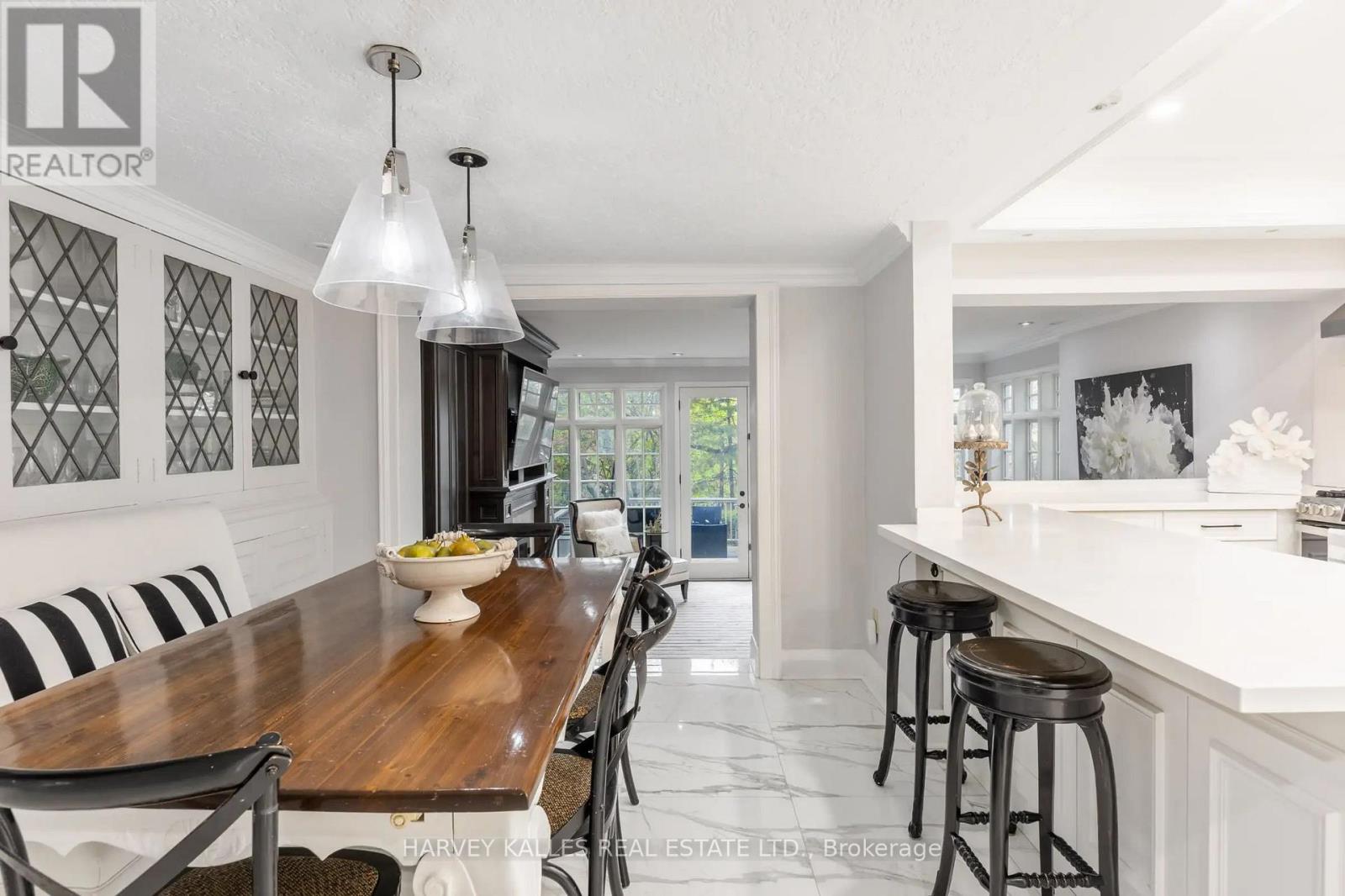 141 Old Forest Hill Road, Toronto, Ontario  M5N 2N7 - Photo 19 - C13813608