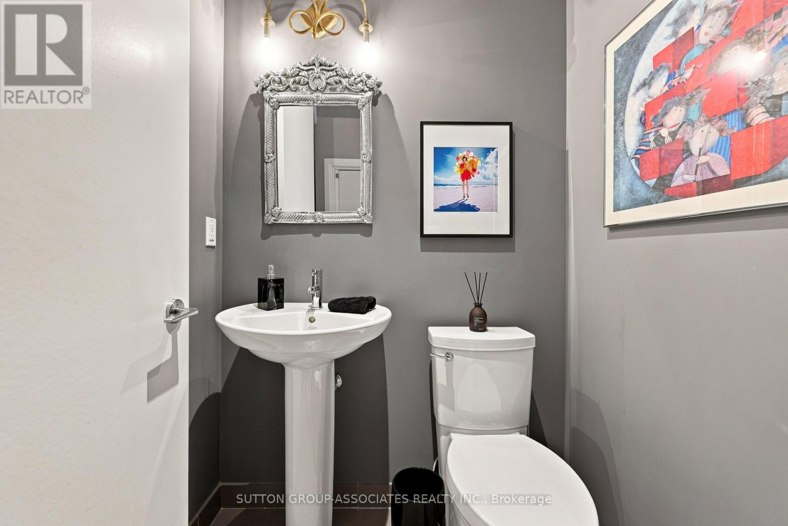 Th9 - 385 Brunswick Avenue, Toronto, Ontario  M5R 3R1 - Photo 17 - C13813674