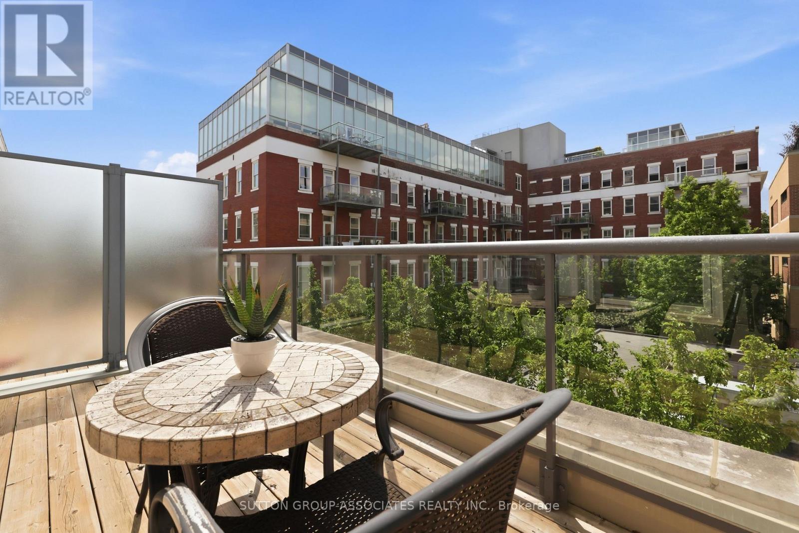 Th9 - 385 Brunswick Avenue, Toronto, Ontario  M5R 3R1 - Photo 33 - C13813674
