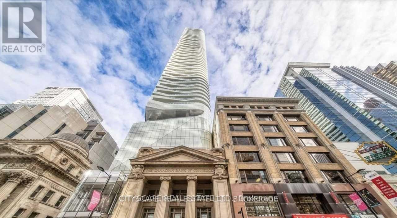 4112 - 197 Yonge Street, Toronto, Ontario M5B 1M4 - Photo 1 - C13813816