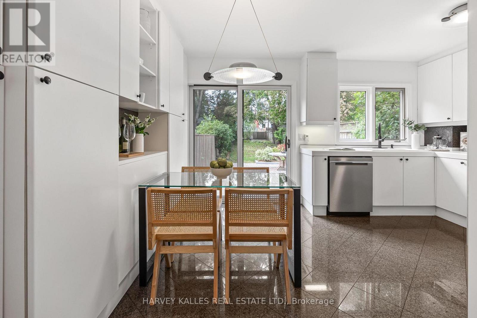 142 Keewatin Avenue, Toronto, Ontario  M4P 1Z8 - Photo 11 - C13813852