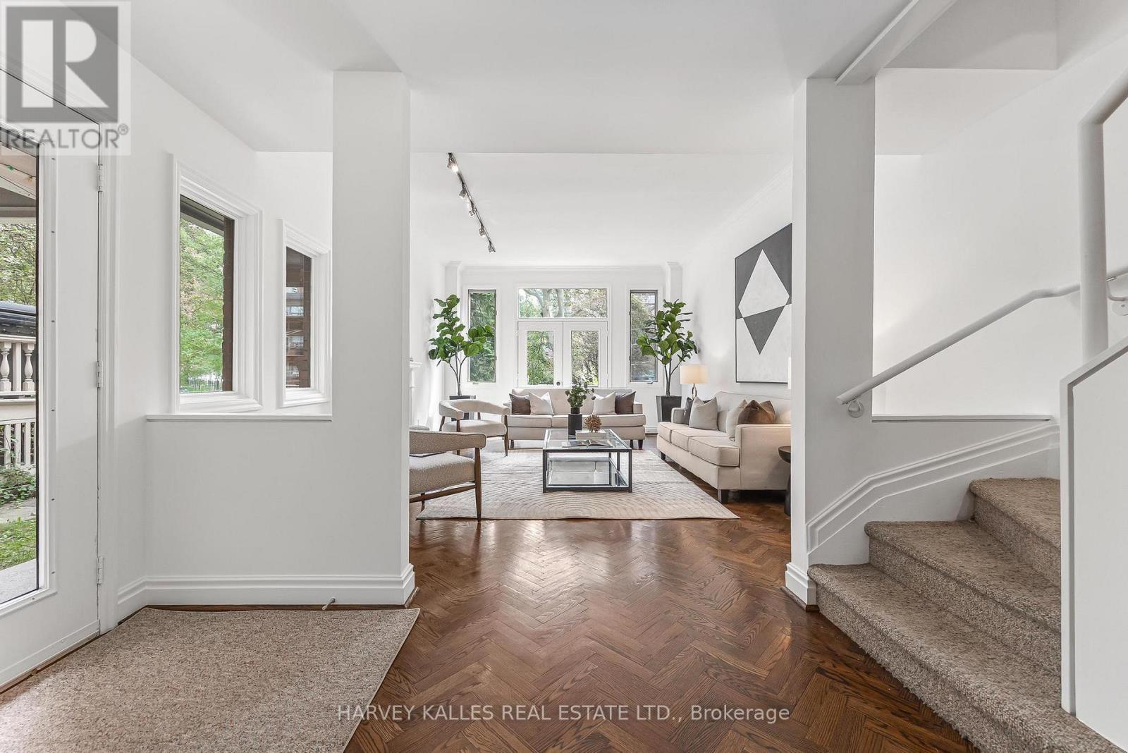 142 Keewatin Avenue, Toronto, Ontario  M4P 1Z8 - Photo 2 - C13813852