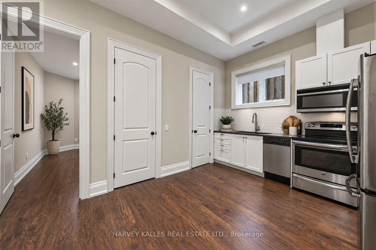 40 Sultana Avenue, Toronto, Ontario  M6A 1T1 - Photo 40 - C13813886