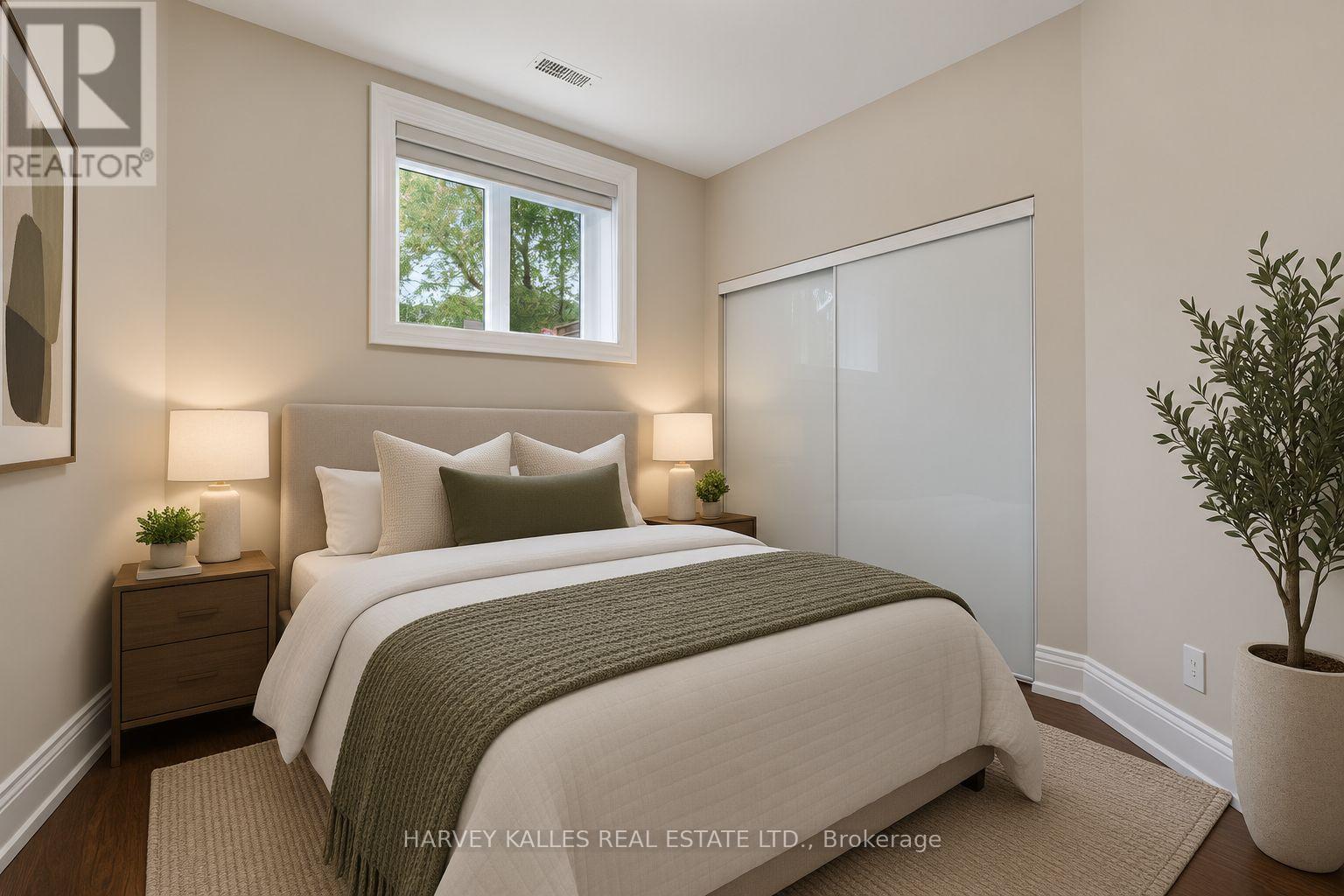 40 Sultana Avenue, Toronto, Ontario  M6A 1T1 - Photo 41 - C13813886