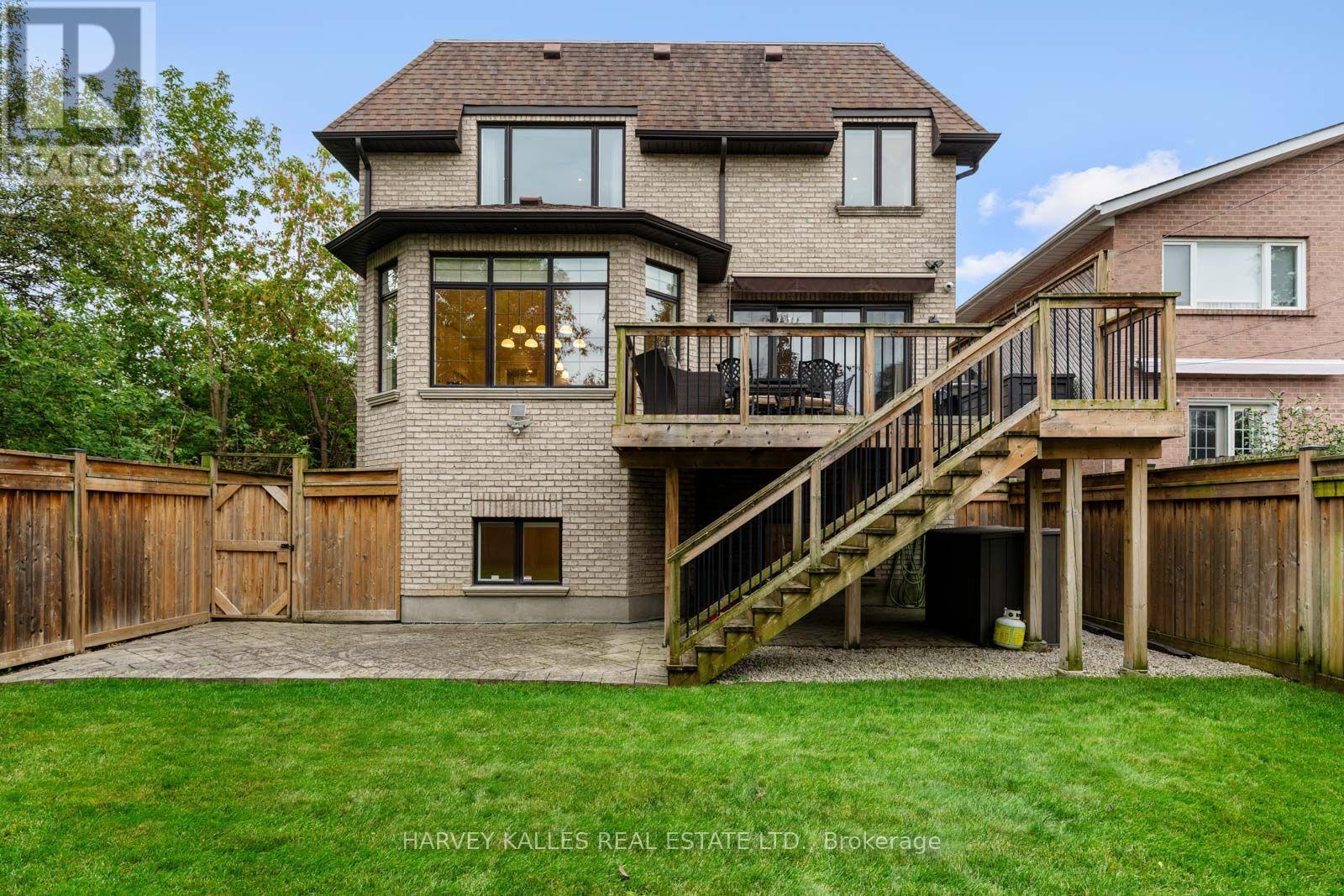 40 Sultana Avenue, Toronto, Ontario  M6A 1T1 - Photo 44 - C13813886