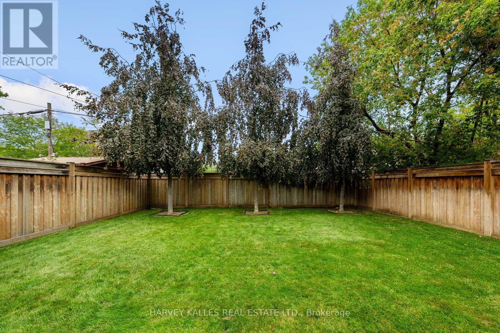 40 Sultana Avenue, Toronto, Ontario  M6A 1T1 - Photo 45 - C13813886