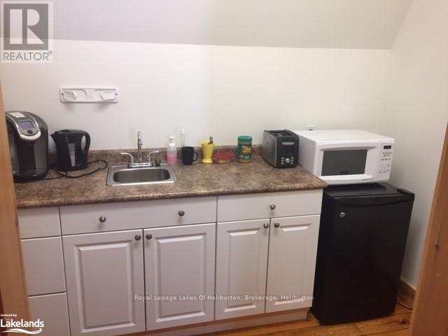 195 Highland Street, Dysart Et Al, Ontario  K0M 1S0 - Photo 11 - X13813842