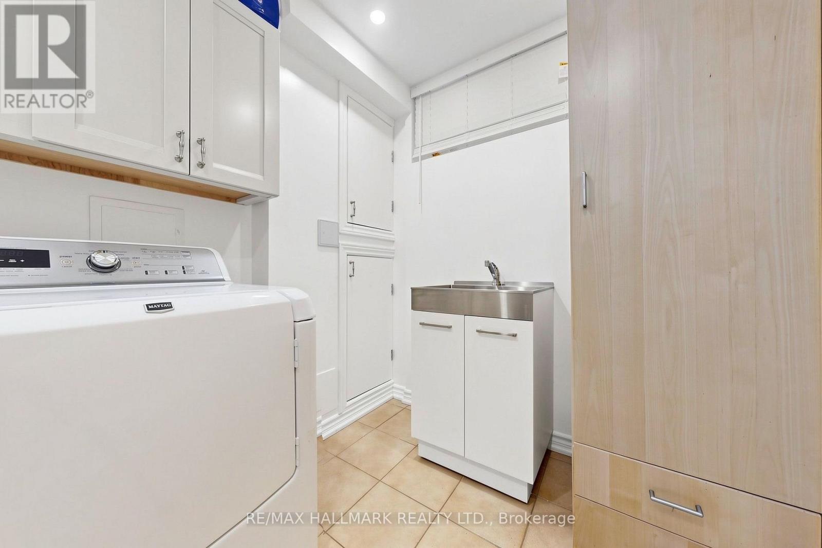 96b Laurel Avenue, Toronto, Ontario  M1K 3J9 - Photo 34 - E13813570