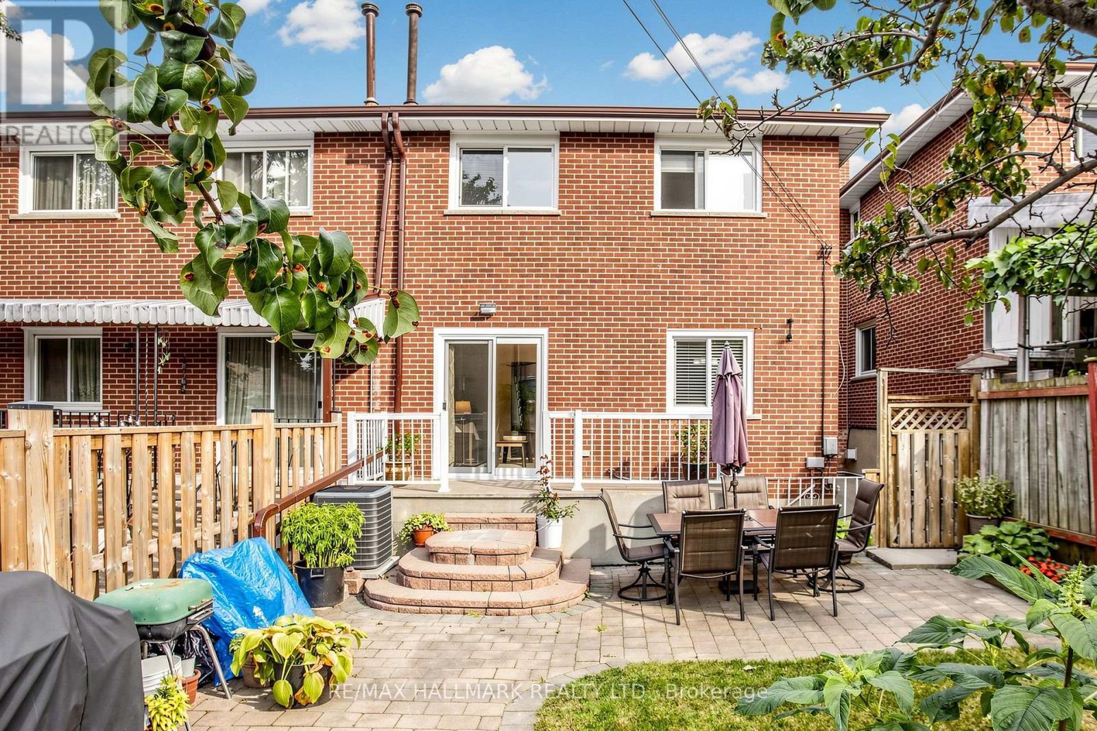 96b Laurel Avenue, Toronto, Ontario  M1K 3J9 - Photo 38 - E13813570