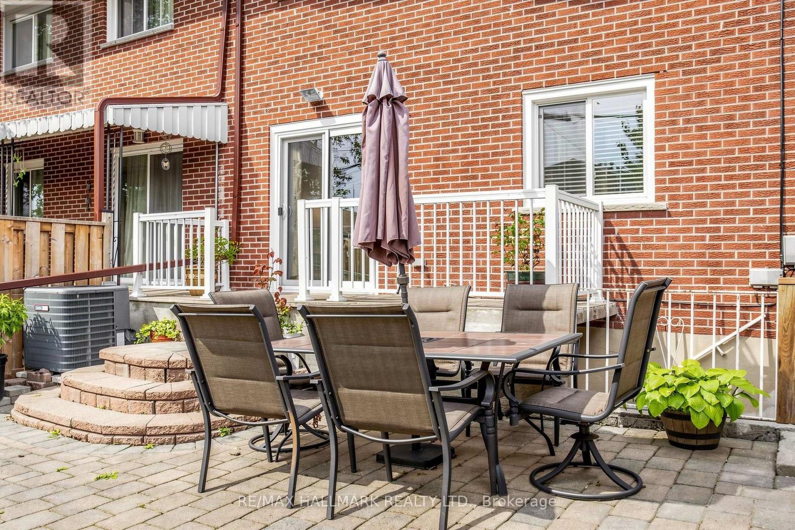 96b Laurel Avenue, Toronto, Ontario  M1K 3J9 - Photo 41 - E13813570