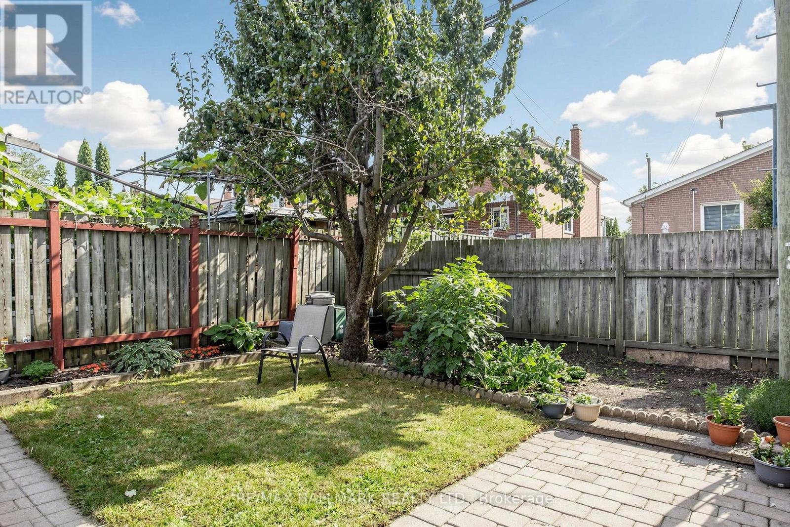 96b Laurel Avenue, Toronto, Ontario  M1K 3J9 - Photo 42 - E13813570