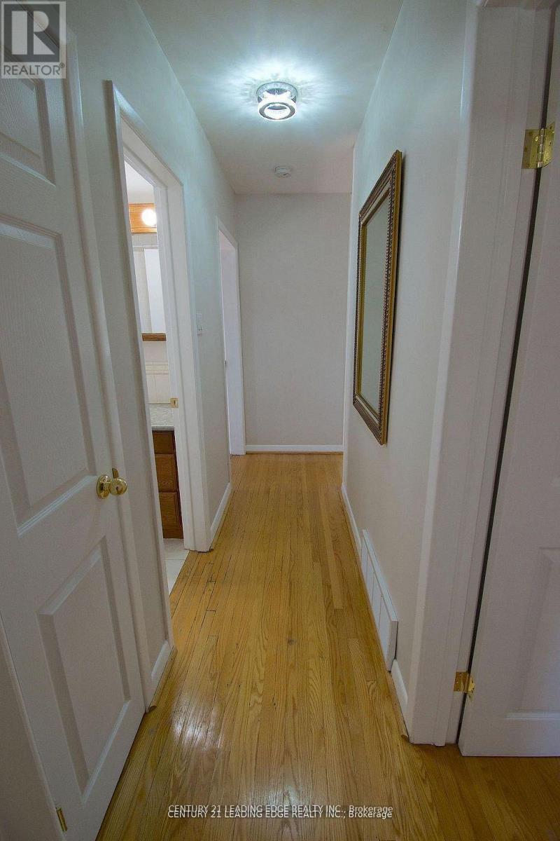 84 Allanford Road, Toronto, Ontario  M1T 2N5 - Photo 34 - E13813854