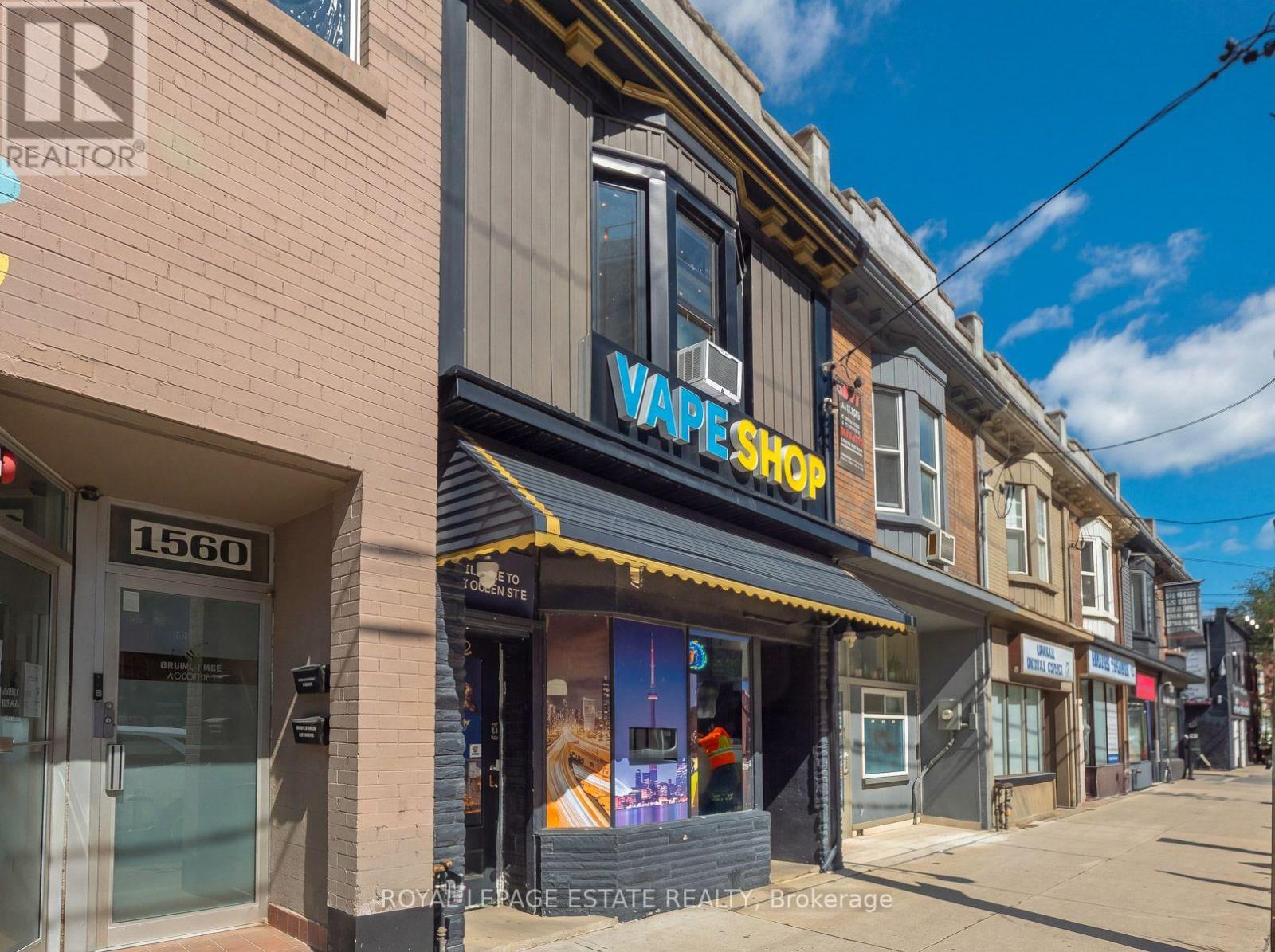 1562 Queen Street E, Toronto, Ontario  M4L 1E9 - Photo 2 - E13813862