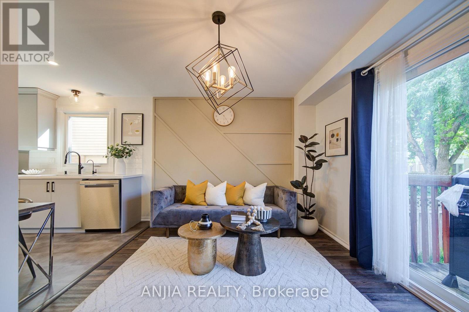63 Enchanted Hills Crescent, Toronto, Ontario  M1V 3N9 - Photo 25 - E13813866