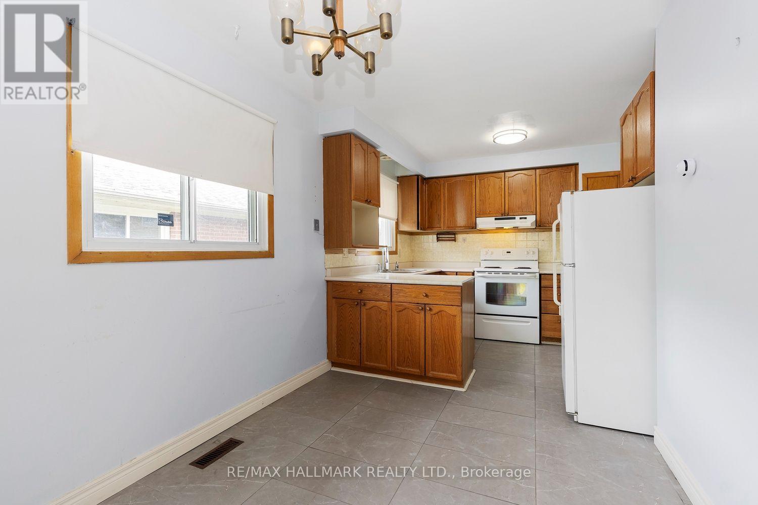 3 Pindar Crescent, Toronto, Ontario  M2J 3L3 - Photo 28 - C13800350