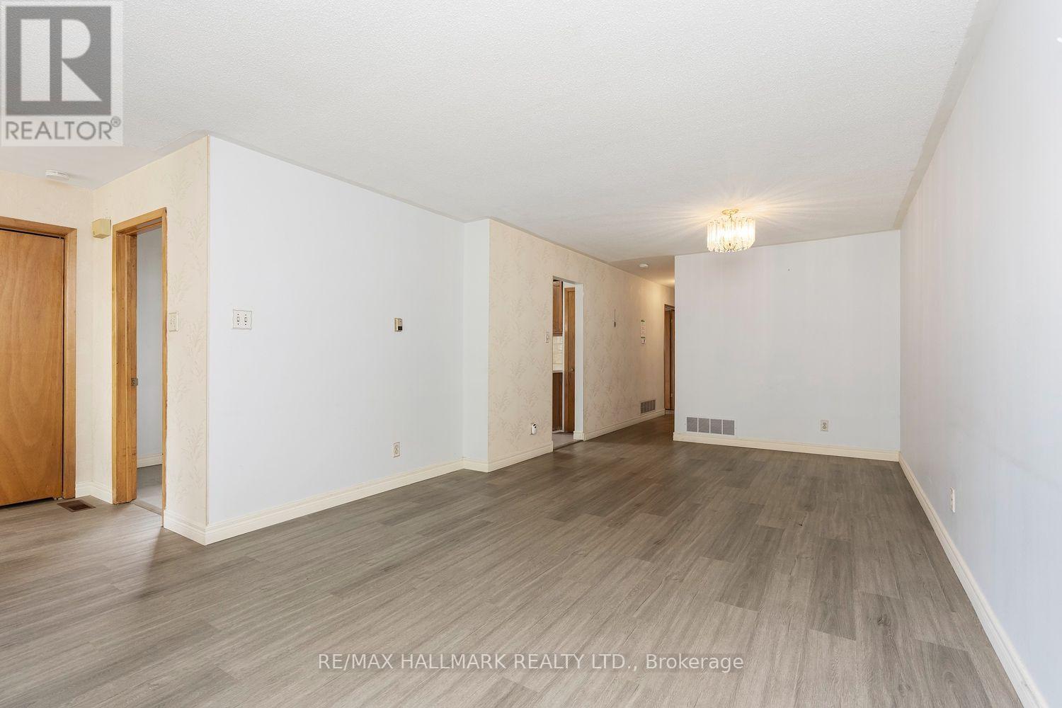 3 Pindar Crescent, Toronto, Ontario  M2J 3L3 - Photo 5 - C13800350