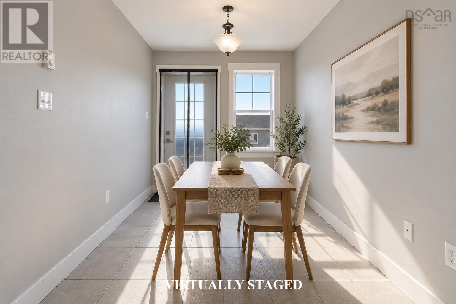 Virtually staged dining room