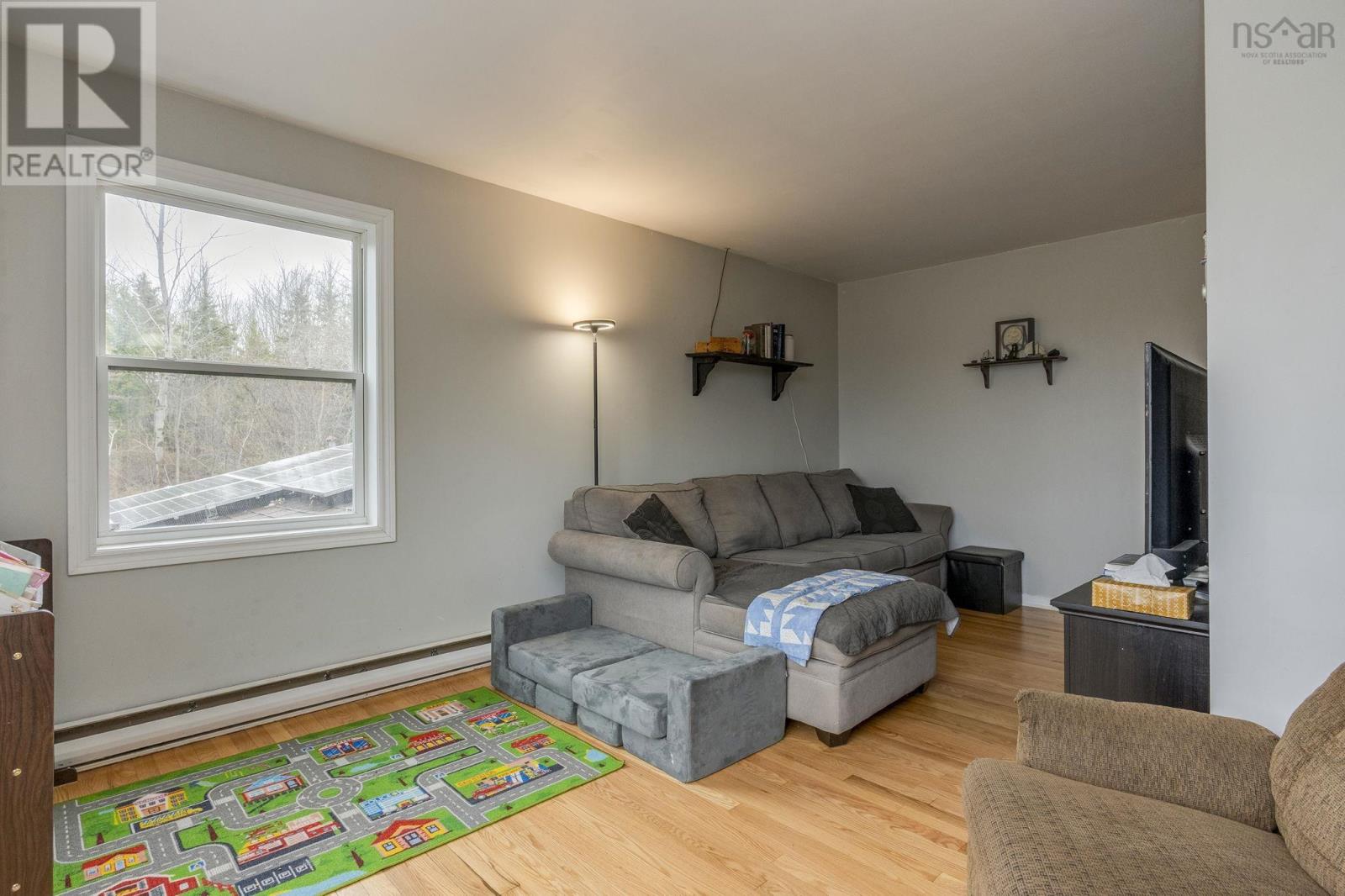 40 Mount Hanley Road photo 20