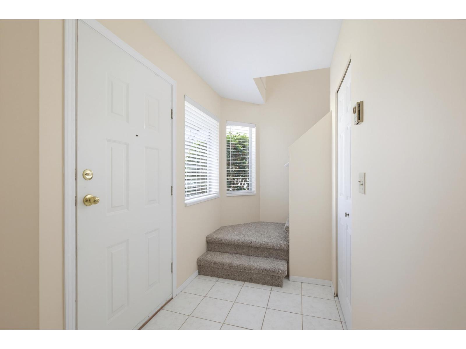 12 2475 Emerson Street, Abbotsford, British Columbia  V2T 4W5 - Photo 4 - R3131094