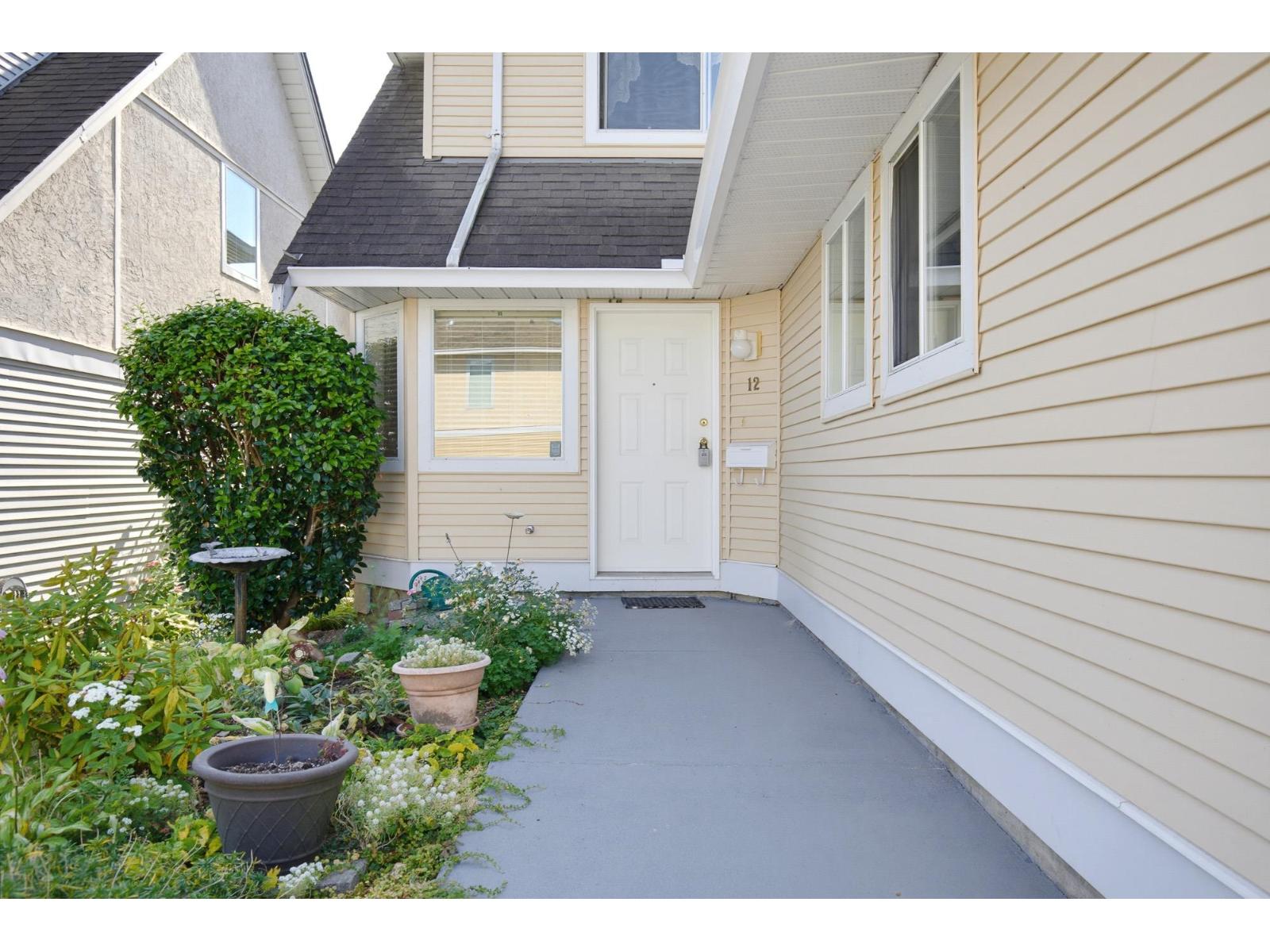 12 2475 Emerson Street, Abbotsford, British Columbia  V2T 4W5 - Photo 3 - R3131094