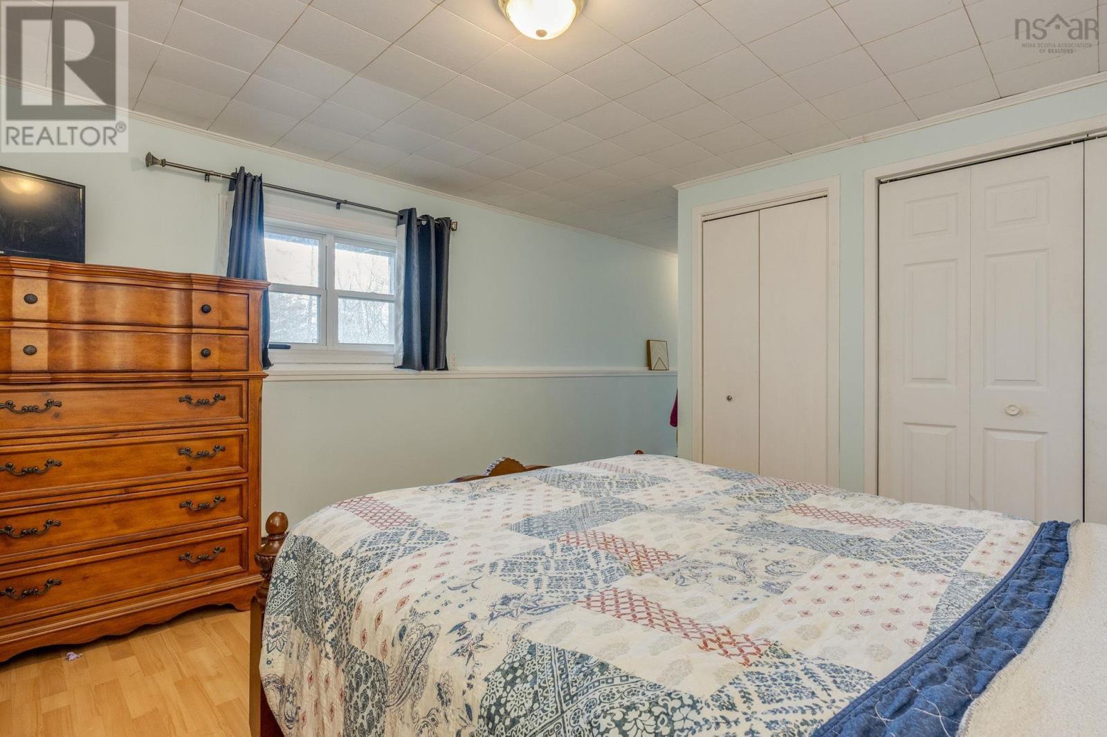 40 Mount Hanley Road photo 34