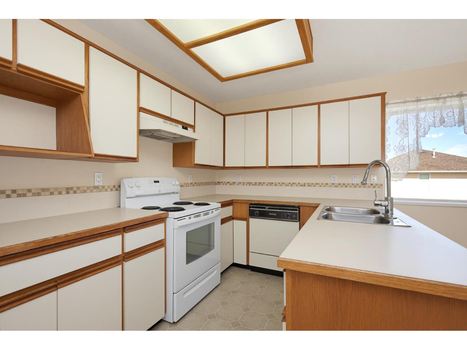 12 2475 Emerson Street, Abbotsford, British Columbia  V2T 4W5 - Photo 10 - R3131094