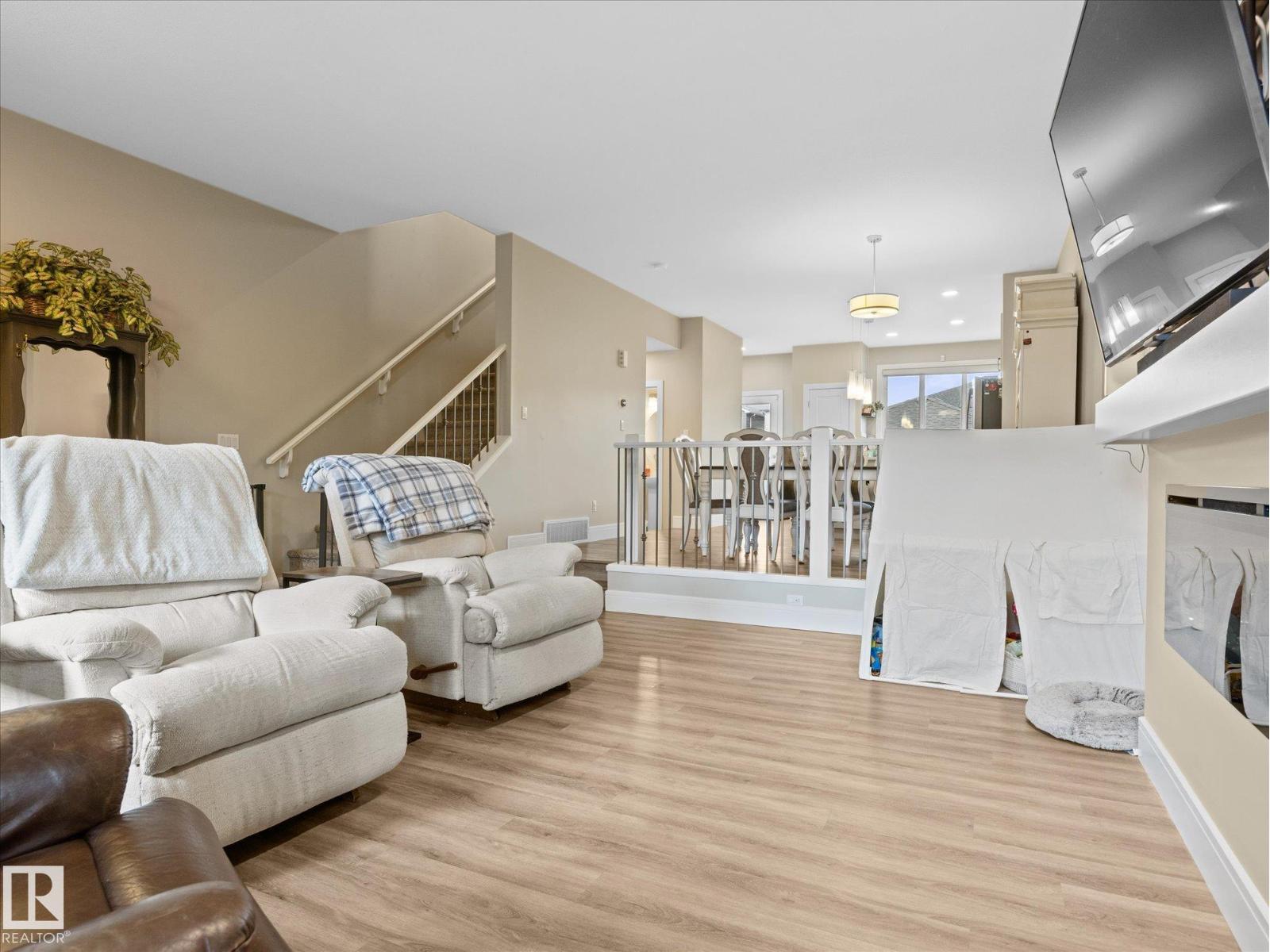 4036 Chappelle Gr Sw, Edmonton, Alberta  T6W 4B3 - Photo 3 - E4509812